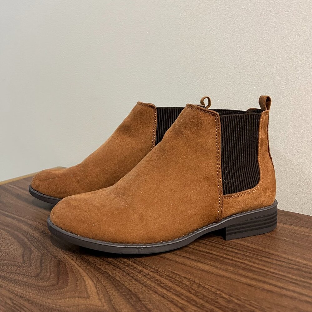 Primark Faux Suede Chelsea Boots (Size 5)